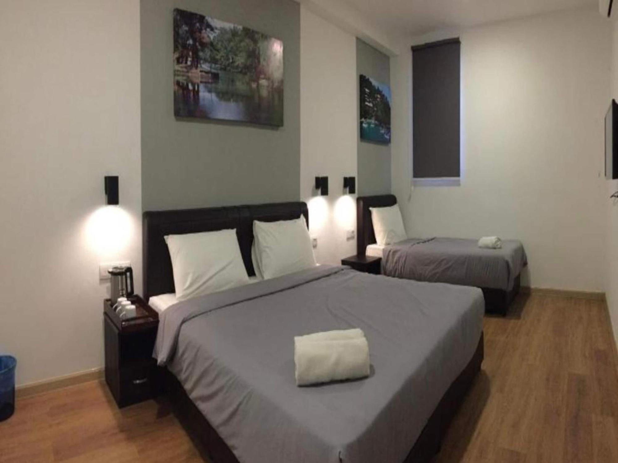 Carlton Inn Bukit Ubi Kuantan Bagian luar foto